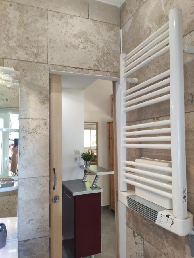 Joli Studio Au Calme Тулон Экстерьер фото